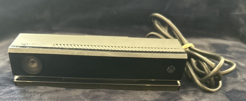 Kinect Sensor for Xbox One Model 1520 Black Tested Works Clean Microsoft