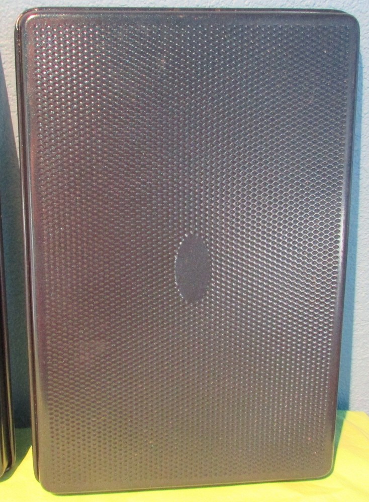 Set of 2 Textured Non-Stick Cookie Sheets Large Rectangular Baking Pans Used