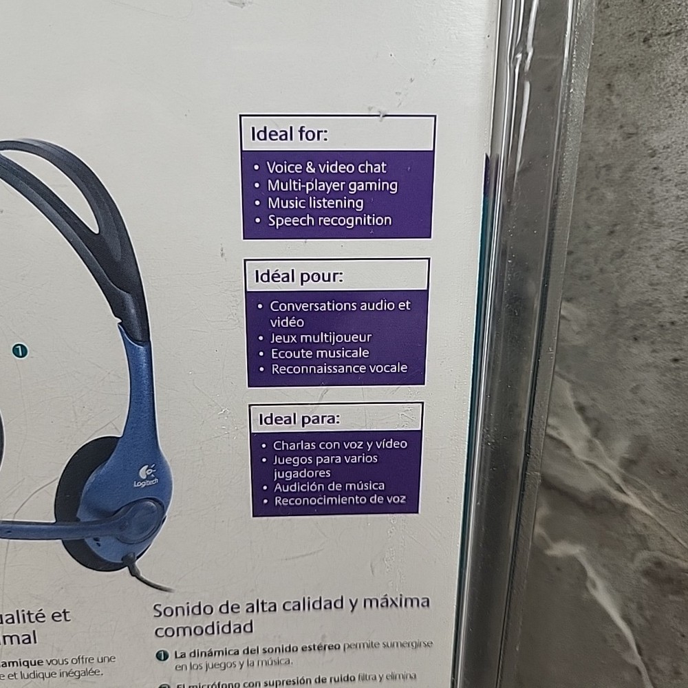 Logitech PC Premium Stereo Headset with Microphone & Volume Control *Read*