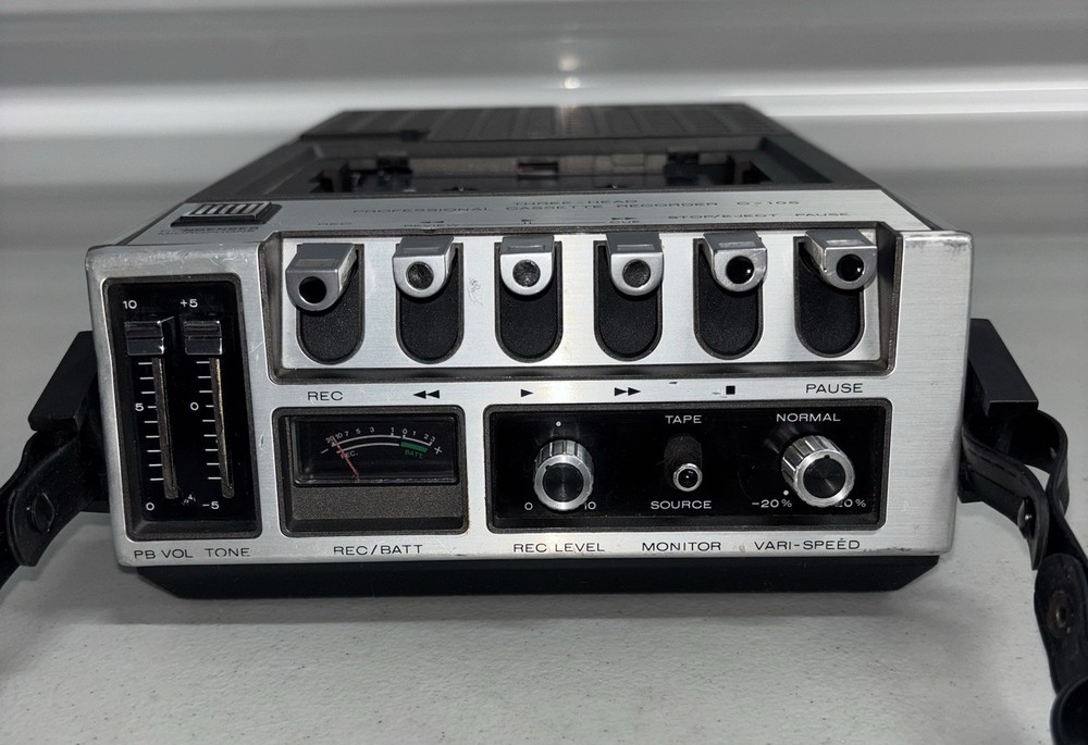 Superscope C-105 Vintage Cassette Deck Recorder Player
