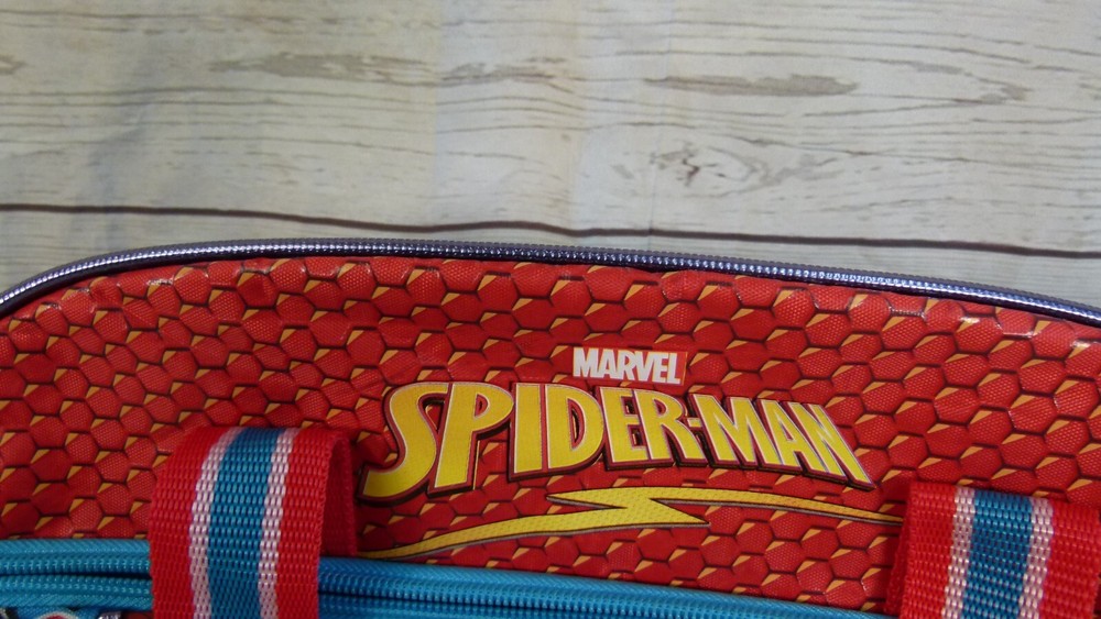Lot of 2 – Marvel Spider-Man – Weekender Bag and Backpack