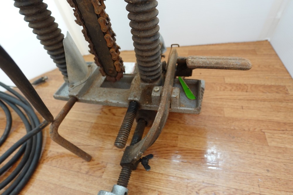 Makita Chain Mortiser 7100B Blue Tools 18mm sharp chain Tested Used Junk