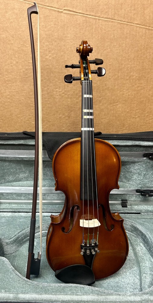 Torrelli Viola 12" With Case and Bow