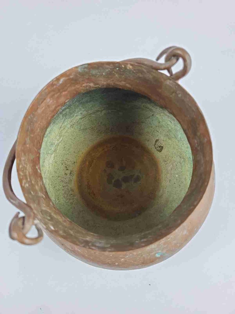 Vintage Hammered Copper Pot Kettle Cauldron With Handle
