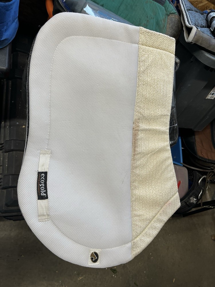 ecogold saddle pad