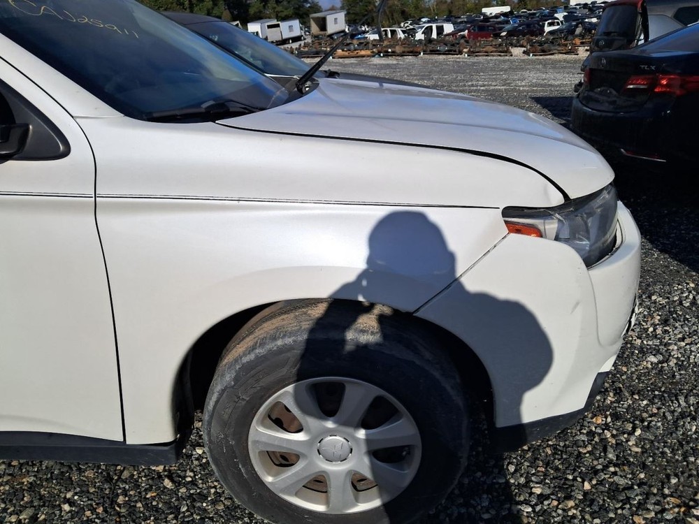 Console Front Floor Fits 14-18 OUTLANDER 4847683