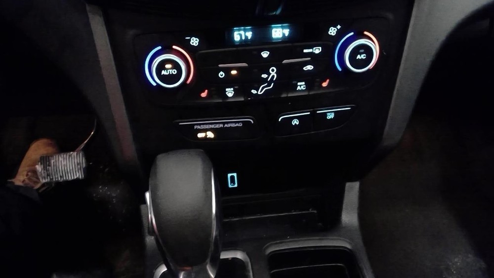Used A/C Selector Switch fits: 2018 Ford Escape front automatic temperature cont