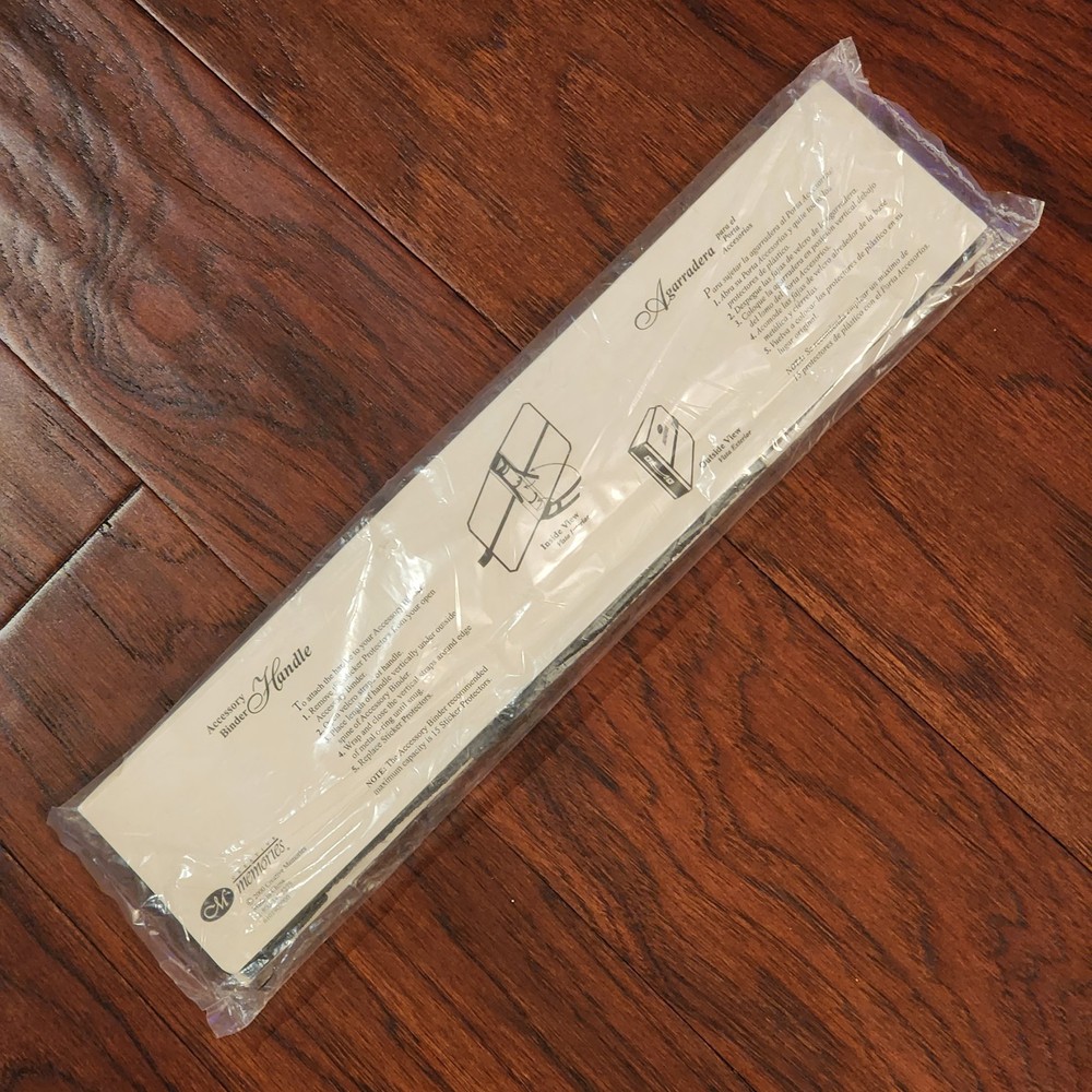 Handle for Vintage (2000) Sticker Accessory Binder Creative Memories Old Style