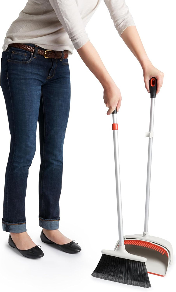 Large Upright Sweep Set, Off-white, 8.5" - 12"