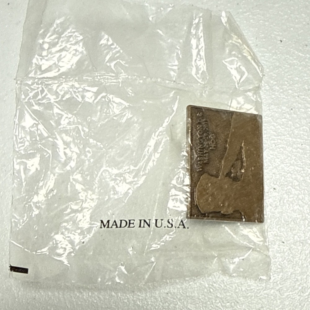 HOG Lapel Pin Harley Davidson Owners Group - Rolling Thunder Washington DC 2011