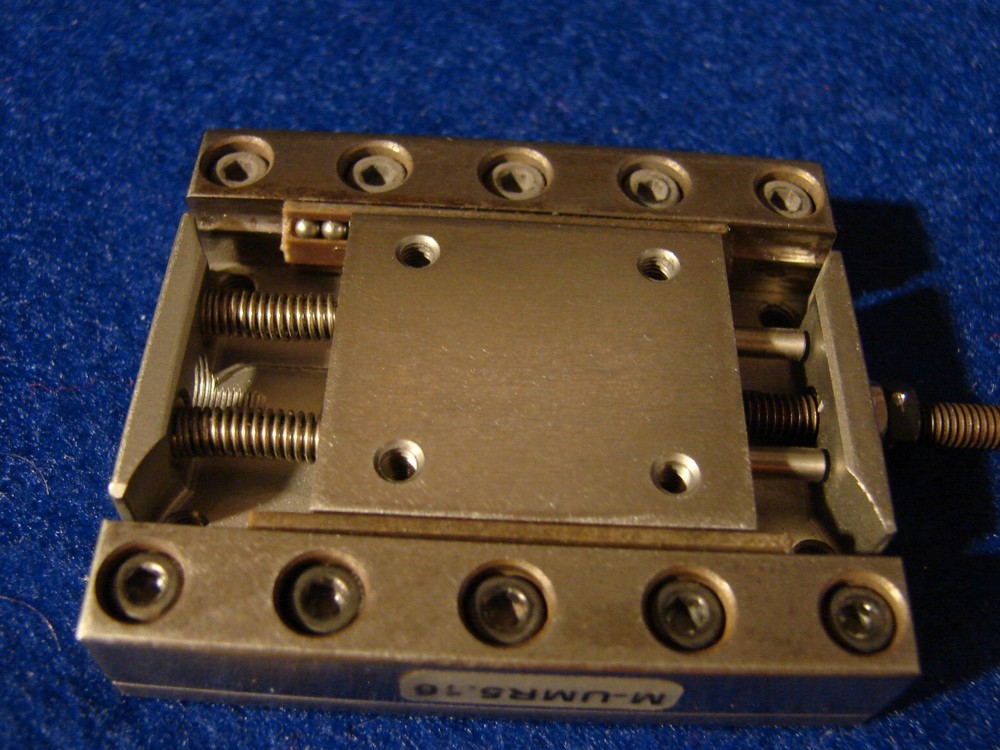 Newport M-UMR5.16 Linear Translation Stage