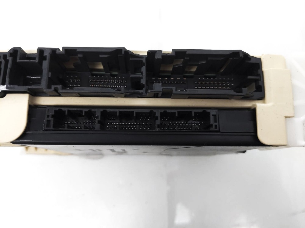 2021-2022 Toyota Corolla Sedan Multi Plex Network Computer Module Unit