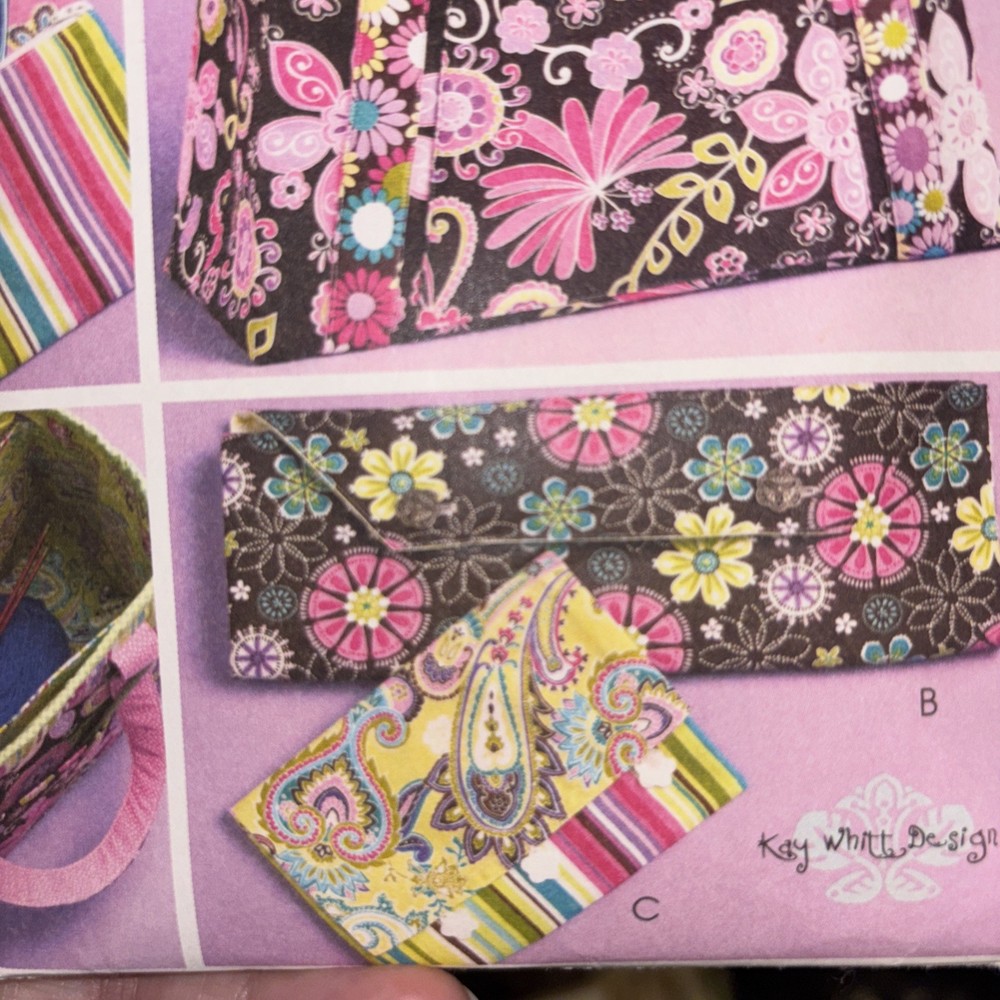 Knitting Needle Bag Sewing Pattern - McCalls Crafts