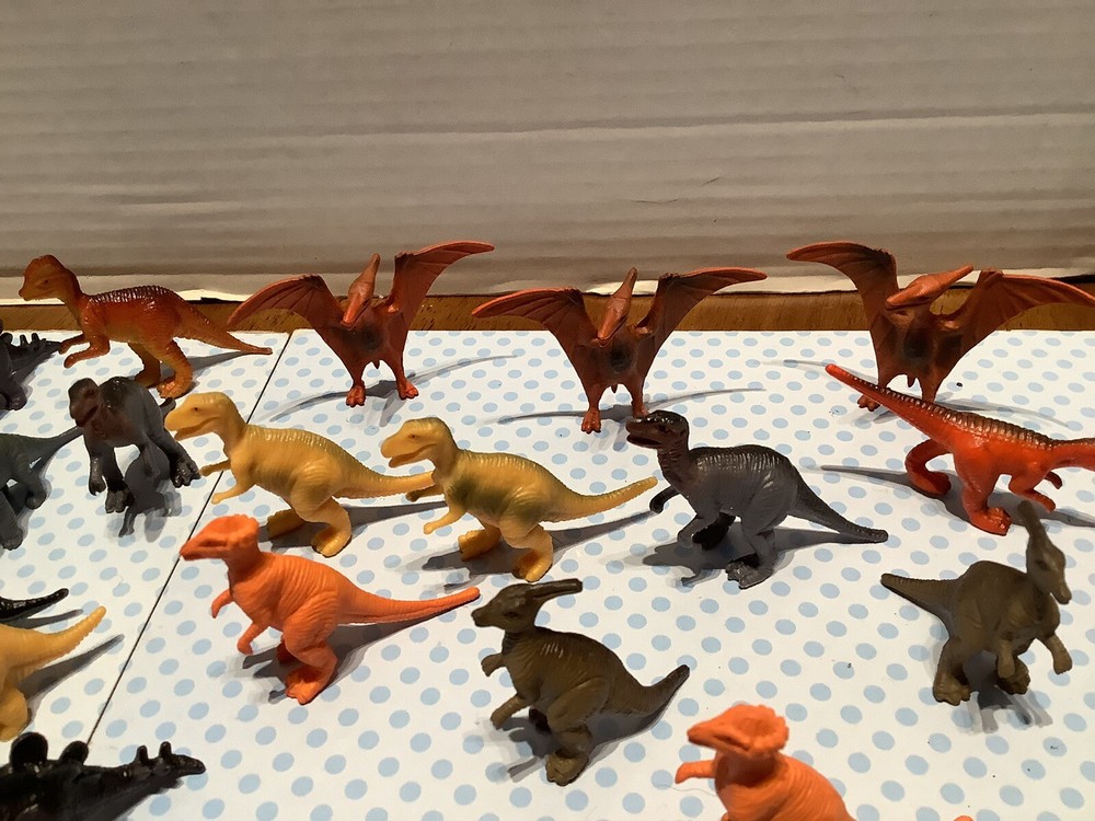 55 Pcs Unique Realistic Dinosaur Figures (mini) lot