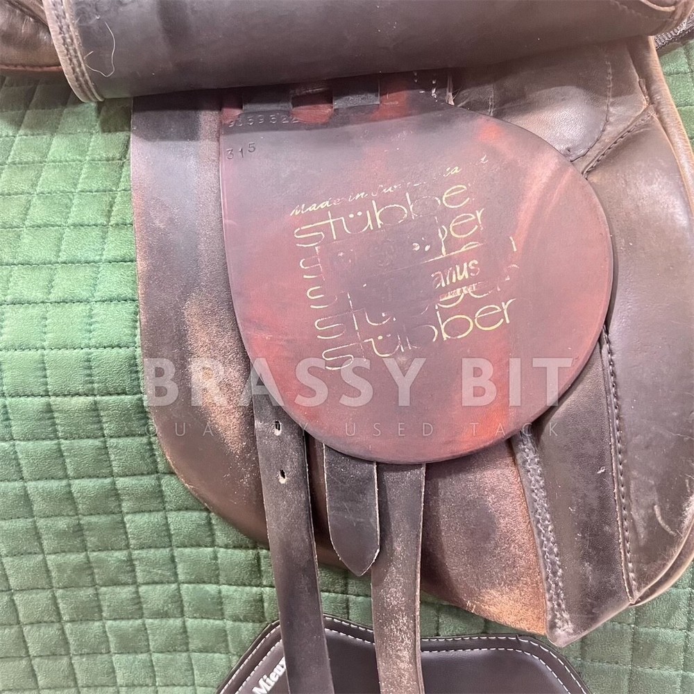 17.5" Stubben Romanus Dressage Saddle