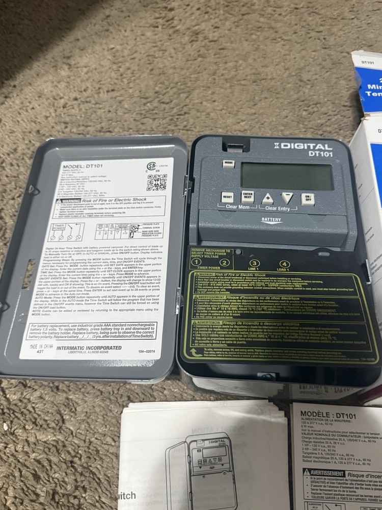 Intermatic DT101 24 Hour Dial Digital Electronic Controls NEW OPEN BOX TESTED