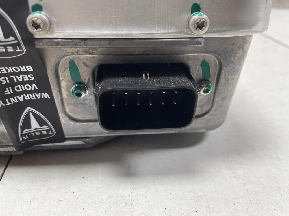 2013 TESLA MODEL S 85 LEFT ONBOARD CHARGER MODULE CHARGING UNIT GEN 2 ASSEMBLY