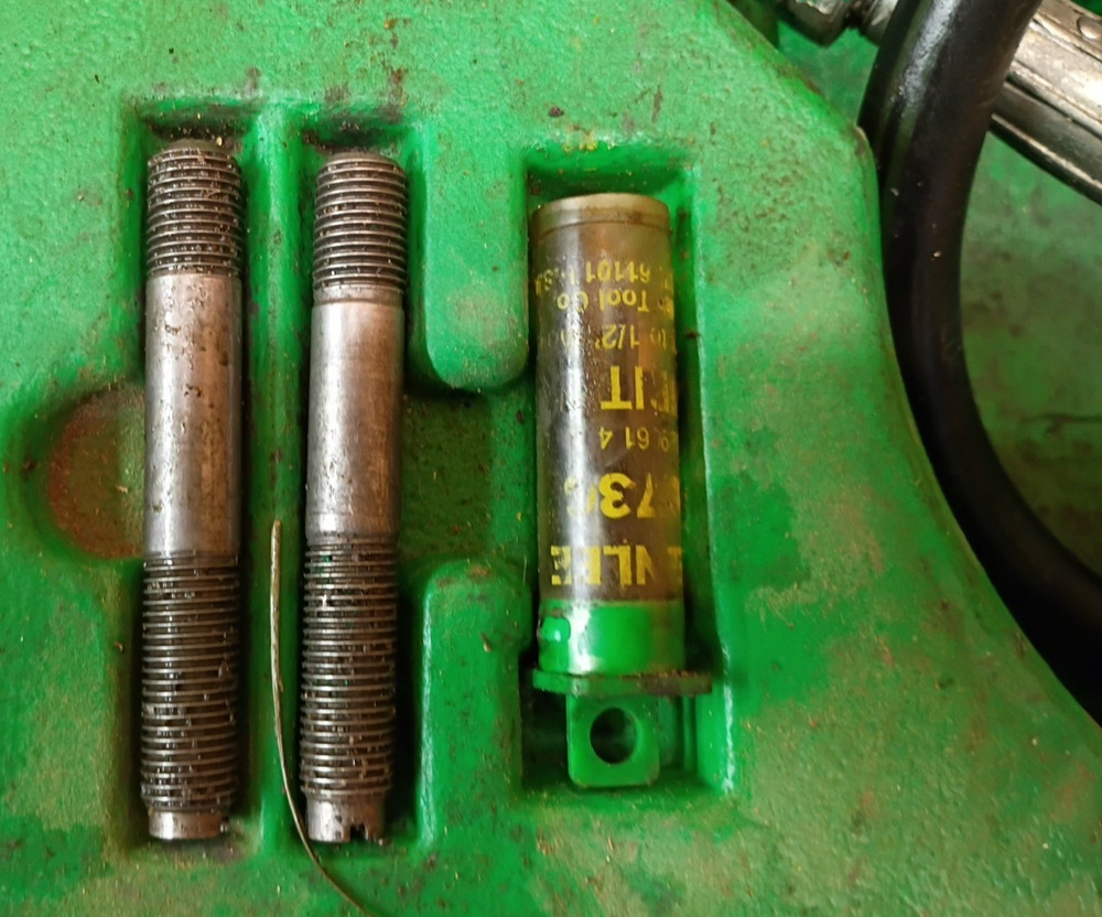 GREENLEE 7646 Knockout Punch Set W/ 767 Hydraulic Driver