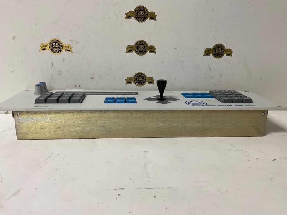 Pelco System 9500 camera control keyboard # CM9505R5