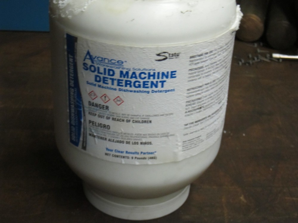 Avance Warewashing Solutions Solid Machine Dishwashing Detergent