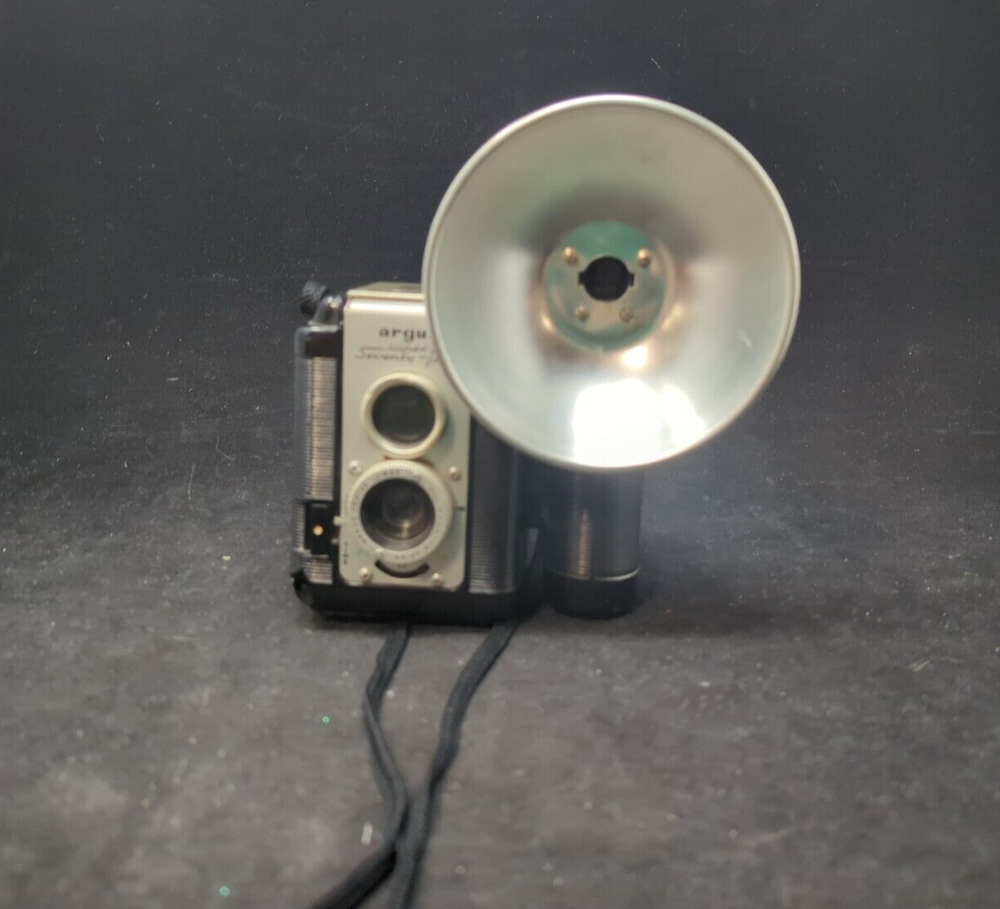 Argus Super Seventy Five Camera Not Tested, With Flash and Bulbs