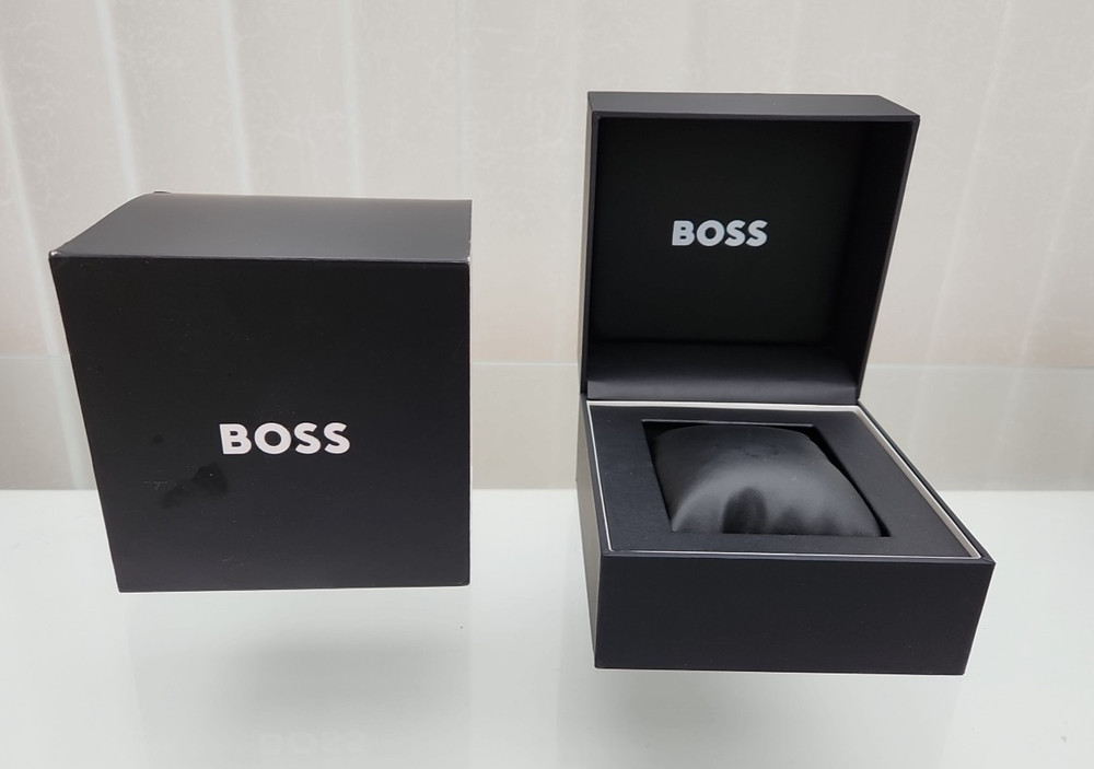 100% GENUINE ORIGINAL HUGO BOSS NEW EMPTY WATCH BOX