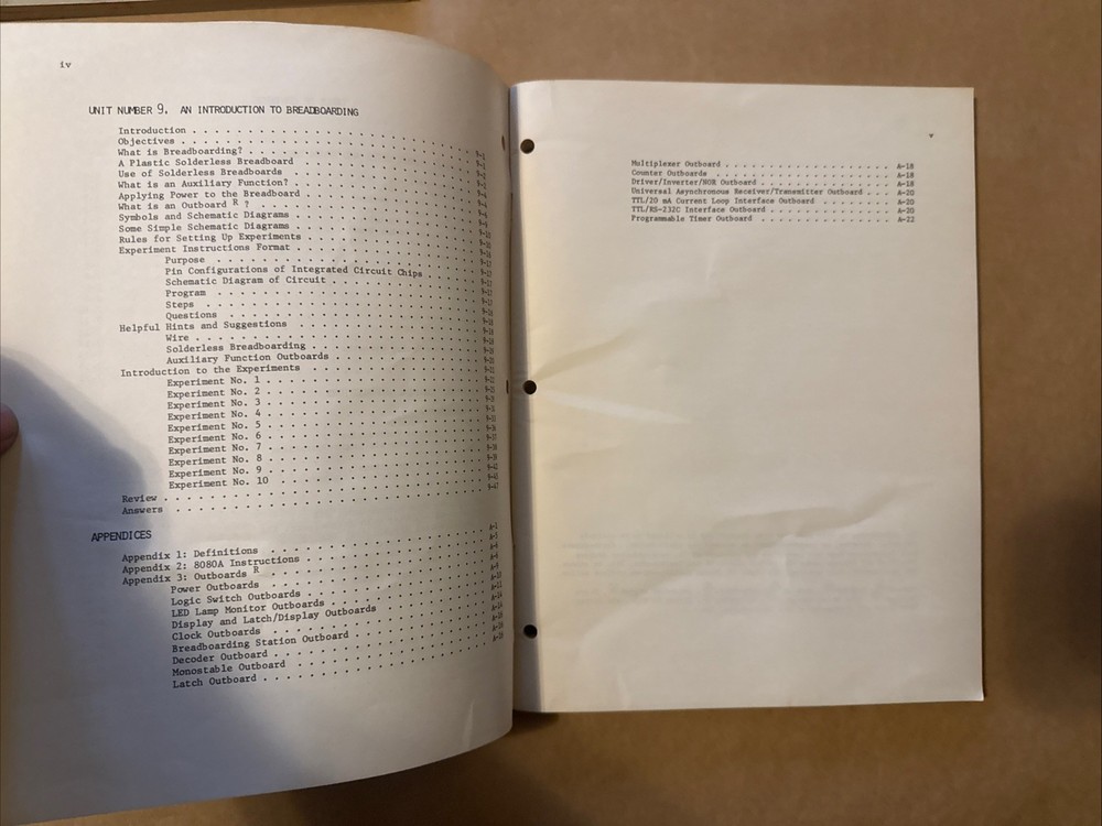 * 1976 The Bugbook V Modules 1 & 2 808a Microcomputer 1st Print