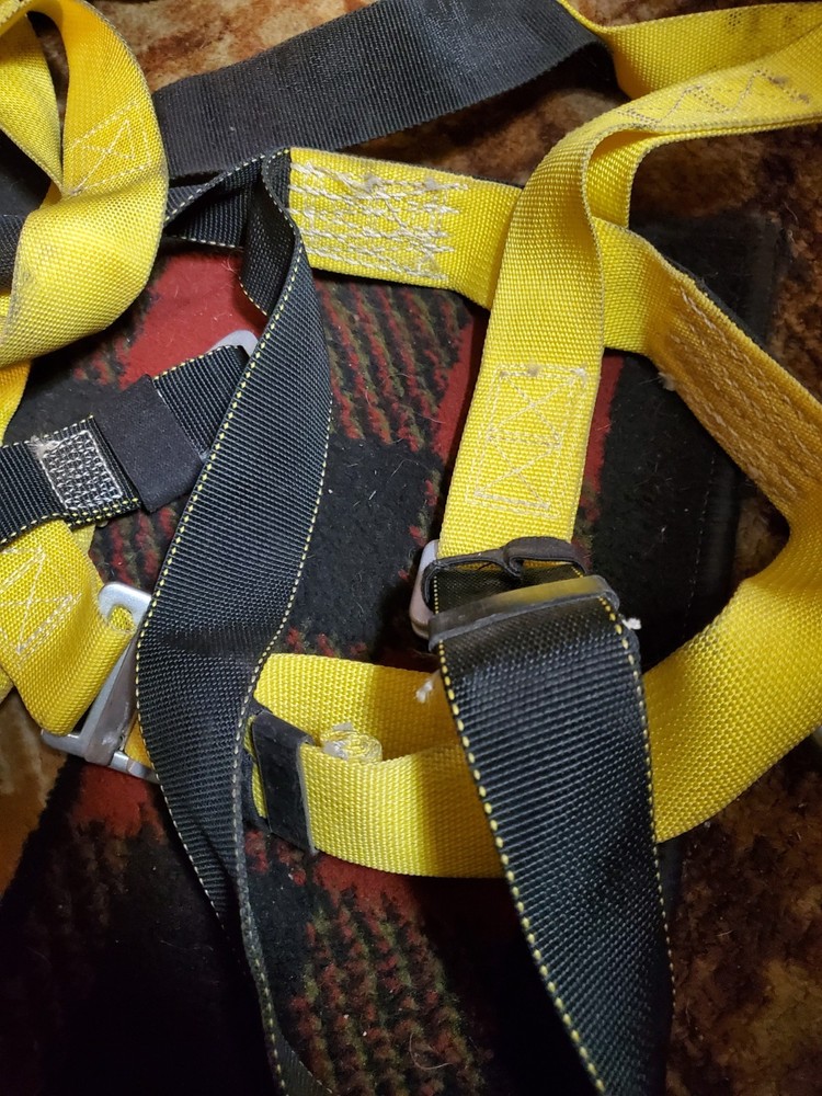 Miller Harness By Speriam Fall Protection Model 851 Tree Work Safety