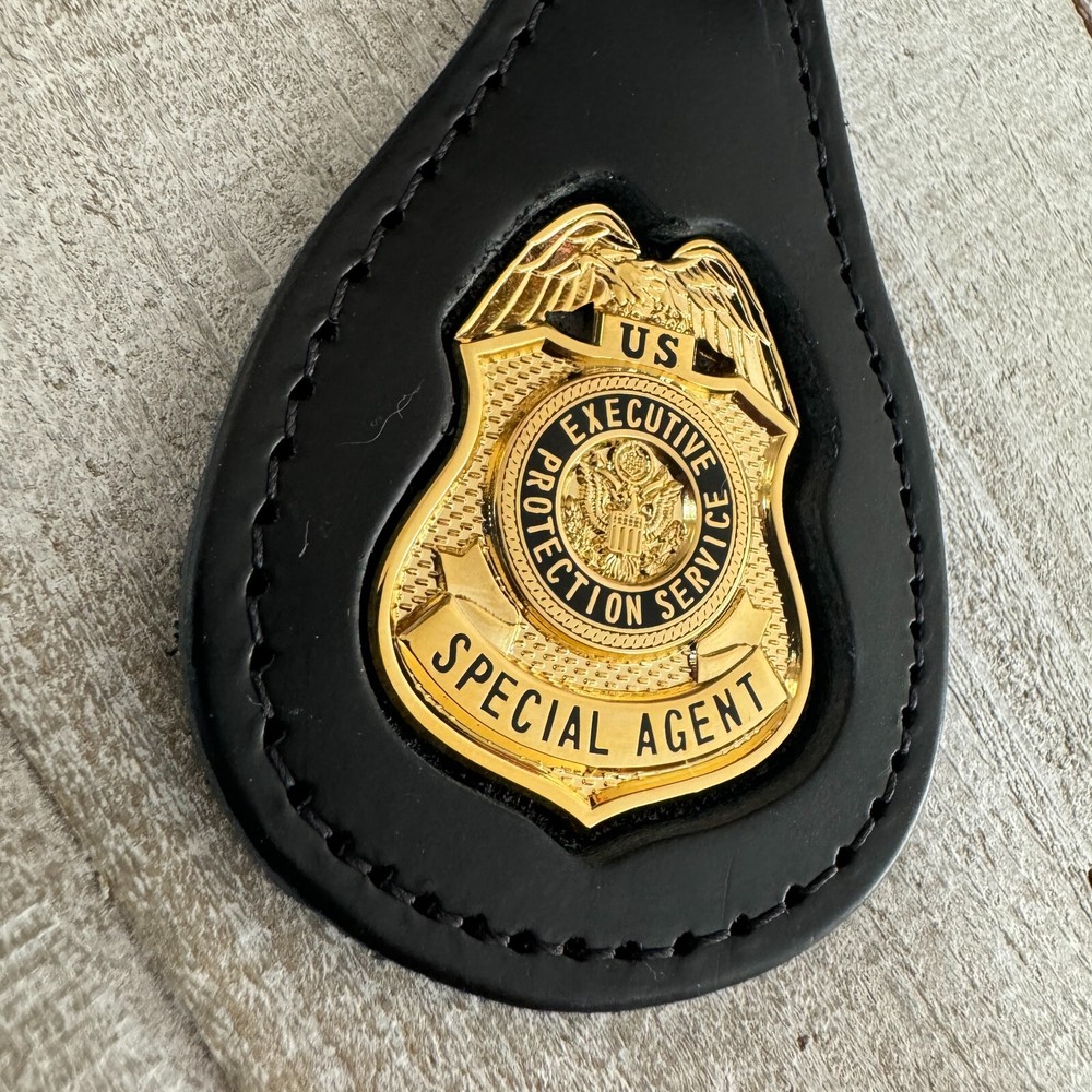 Executive Protection Service Special Agent - Mini Badge Leather Keychain