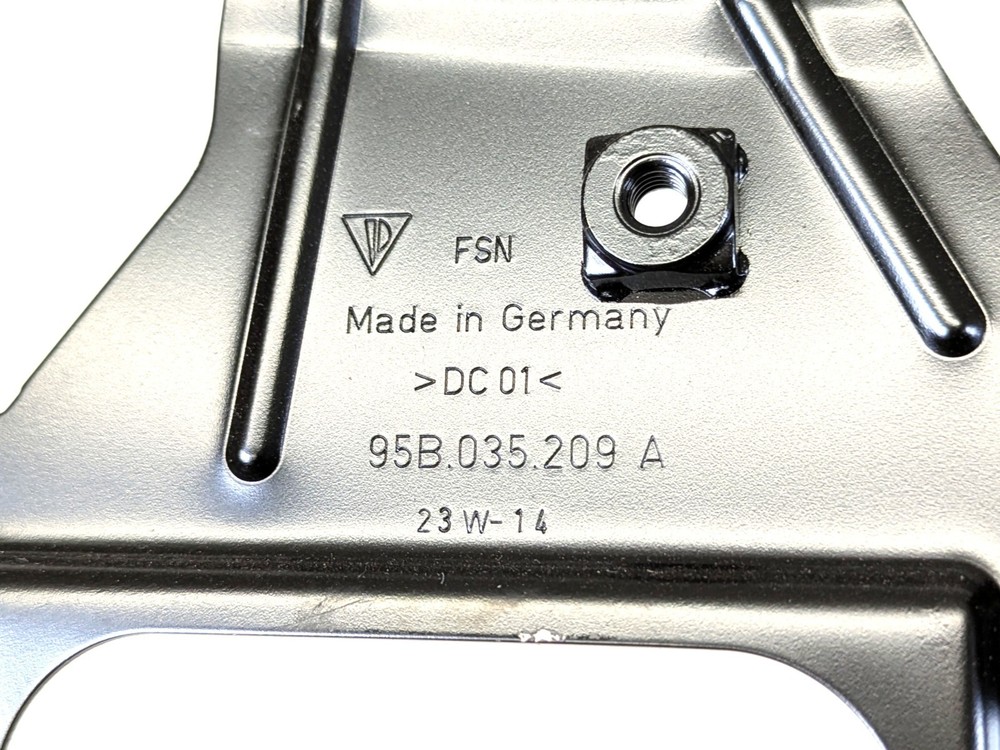 Porsche Macan 95B Holder For Amplifier Unit Speaker System 95B035209