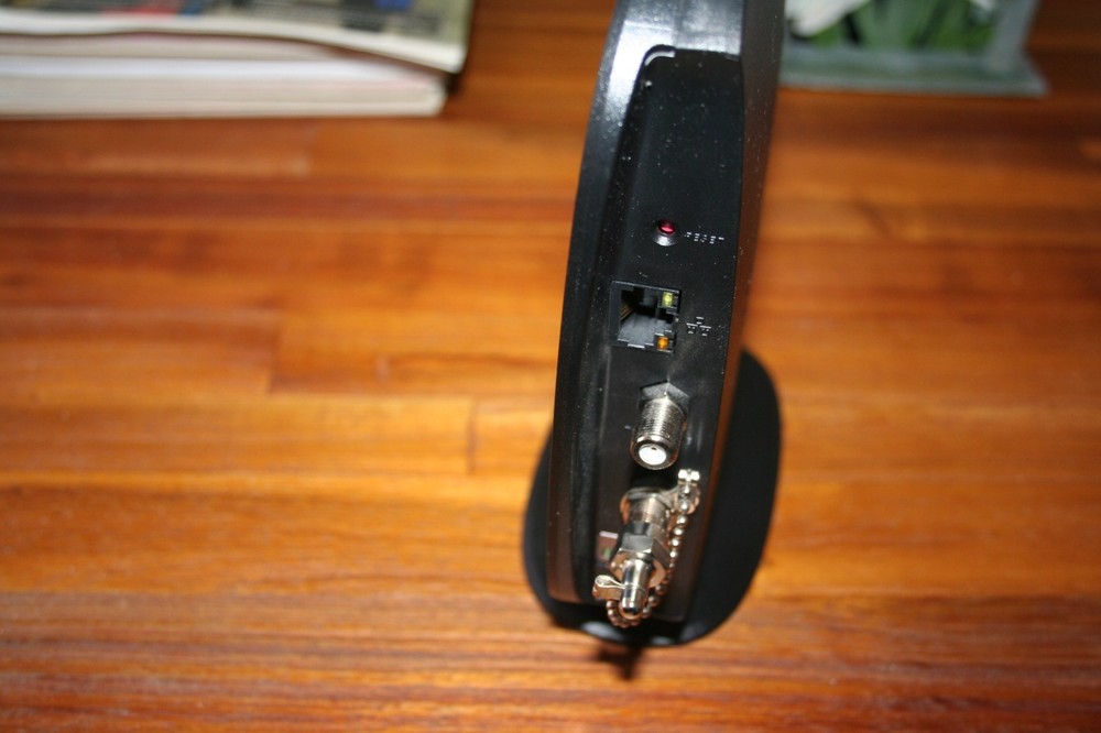 Directv Wireless Video Bridge - Model WVBR0-01