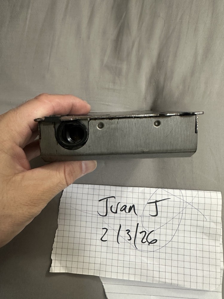 Phoeix Gold Old School Distribution Block