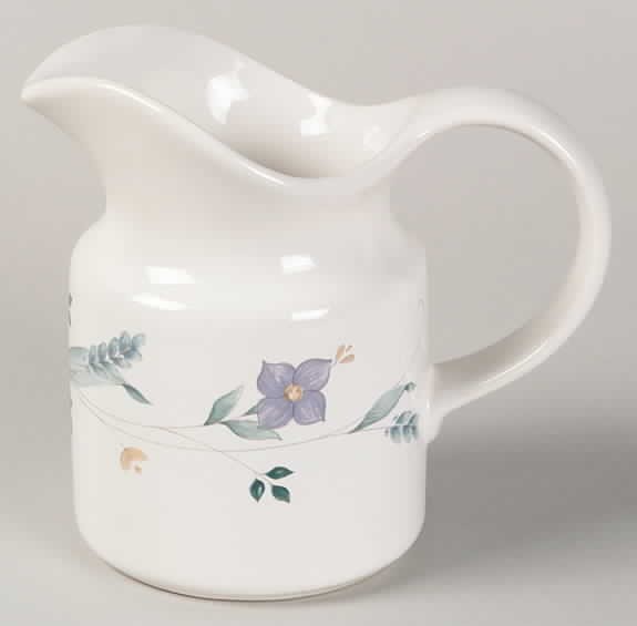Pfaltzgraff April Creamer 5791358
