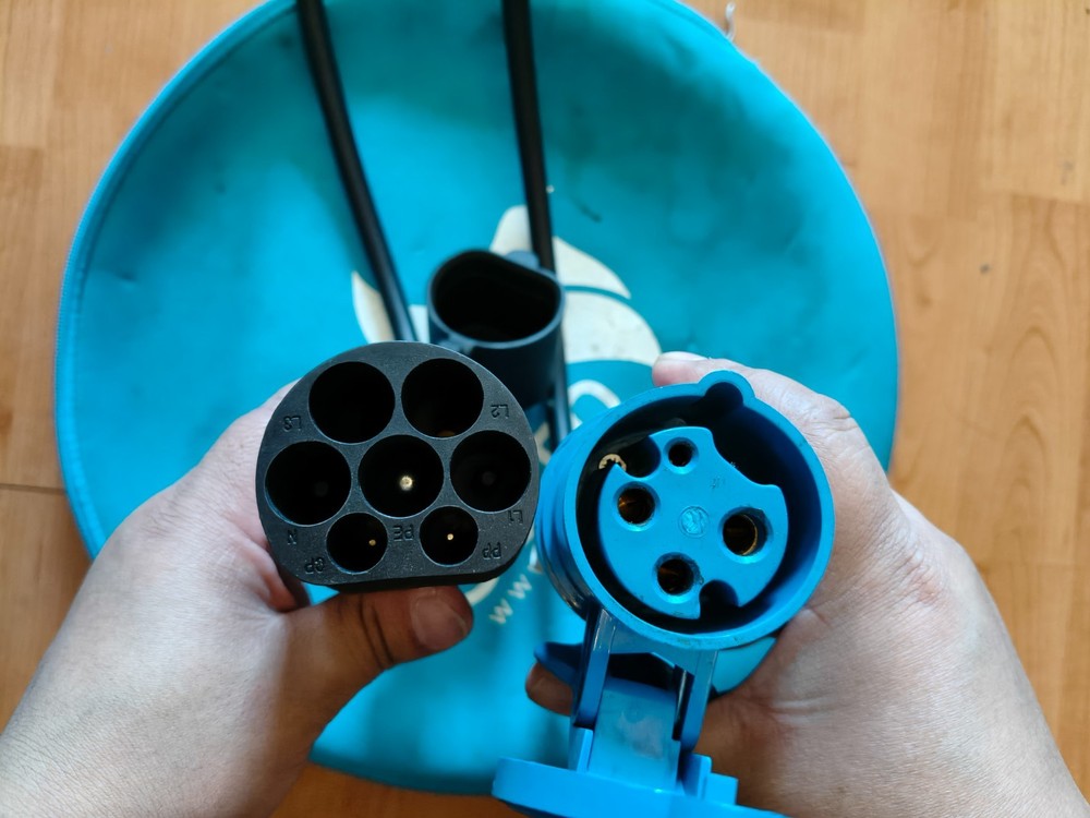 Th!nk city type 2 cable