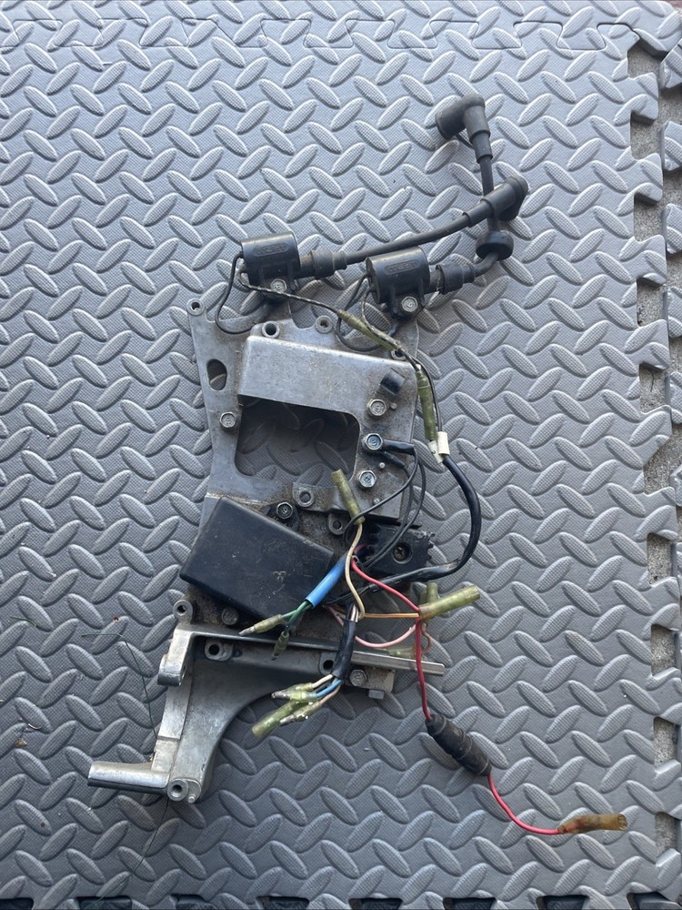 Bracket Came Off A Yamaha 25hp 2000 Model Year 25 MSHY