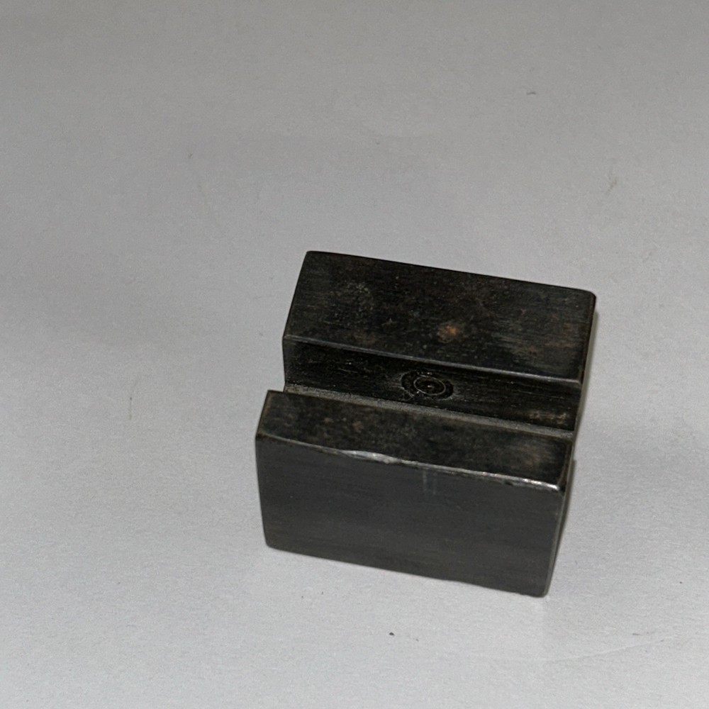 980135 Brush Weight