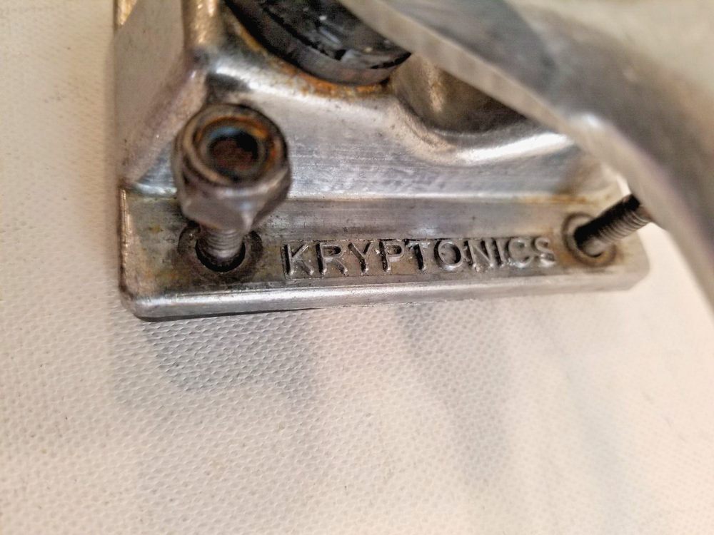 7.5” Classic Kryptonics Skateboard Trucks - Vintage