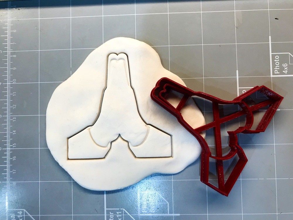 High Five/Praying Hand Cookie Cutter