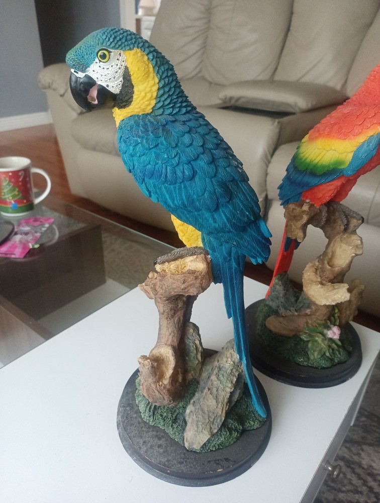 2 Vintage Parrots Glass Statue Home Decor
