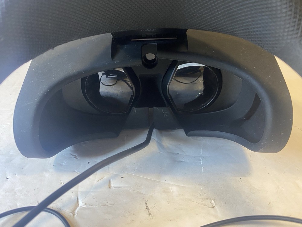 SONY PLAYSTATION VR HEADSET
