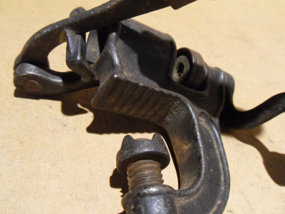 WWII Hand Loader Crimp Starter, Shotshell Reloading Press 12GA ??