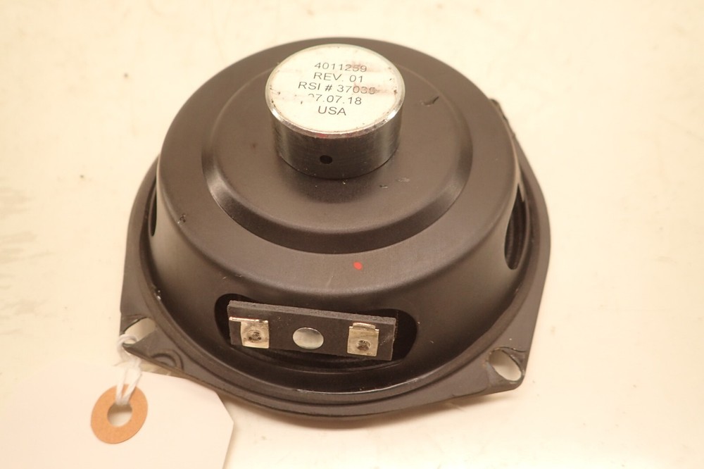 08 09 10 Victory Vision left front speaker oem