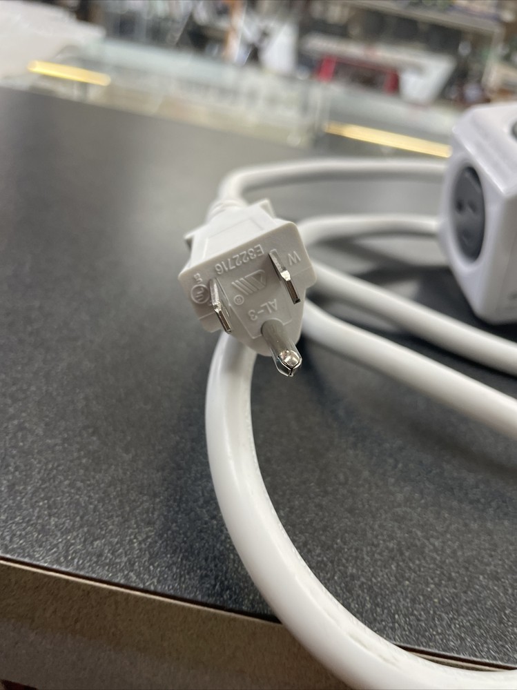 Allocacoc PowerCube Original USB, 4 outlet power adapter