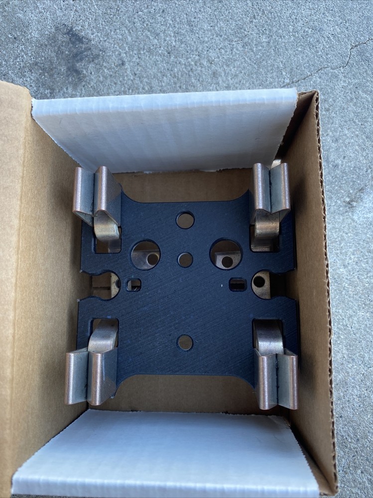 WESTINGHOUSE BRYANT METER SOCKET 125A MAX. 120/240V 1 PH FOR MULTI METER