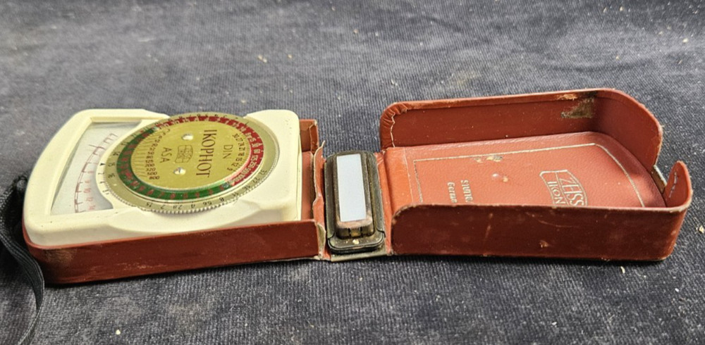 Vintage IKOPHOT Light Exposure Meter