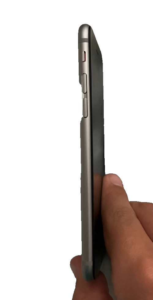 iPhone 6 Silver(Unlocked) - Used - 32GB