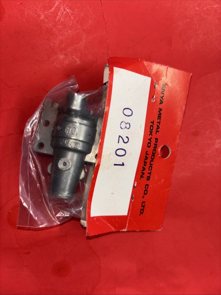 ENYA.08 CRANKCASE ASSY NIP