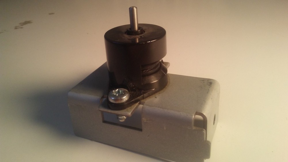 OCE COLORWAVE 600 BRACKET BUFFER ASSY, LEFT