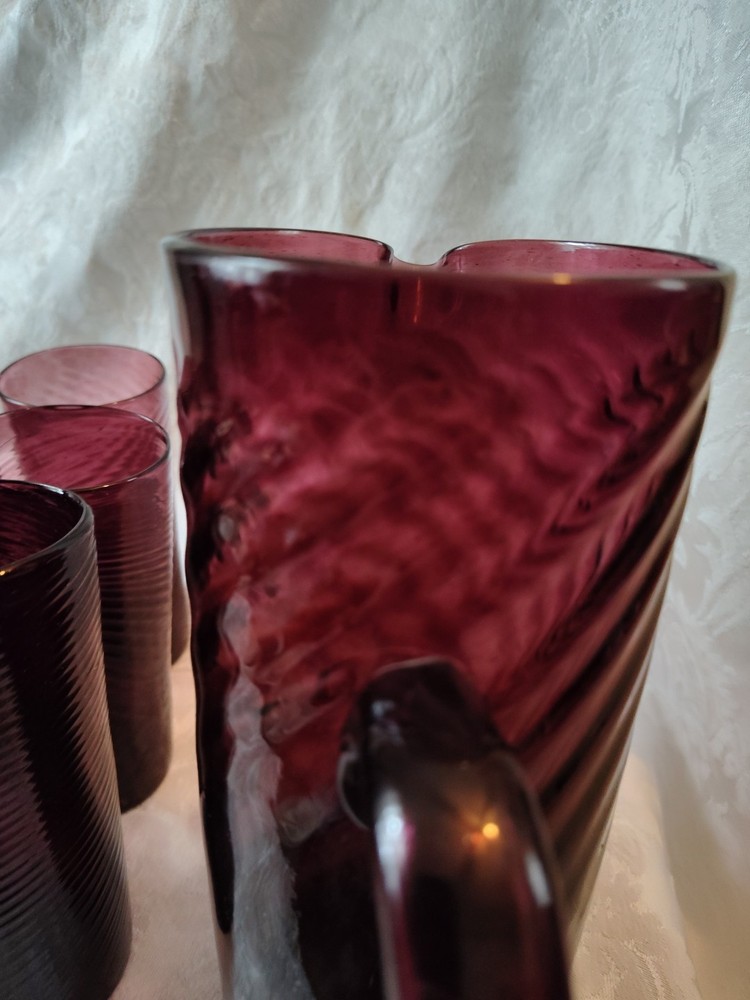 Amethyst Hand Blown Swirl Water Pitcher Applied Handle With Glass Decanter