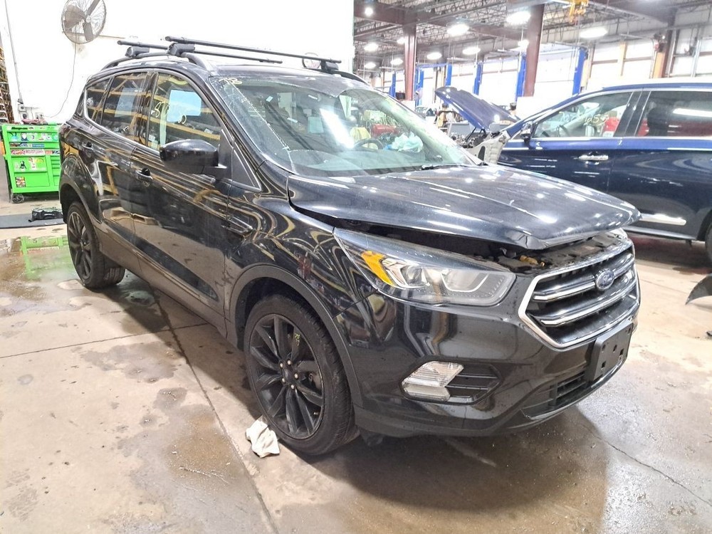 2018 Escape Display Screen Sku#4301268